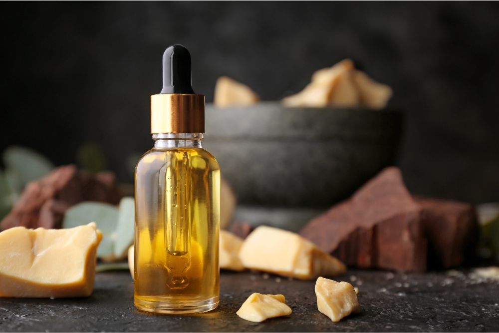 Aromaterapeutické zmesi pre mužskú vitalitu - sklenené fľaštičky s esenciálnymi olejmi